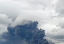 Black Oily Rain Falls on Moscow After Massive Ukrainian Drone Strike on Oil Refinery